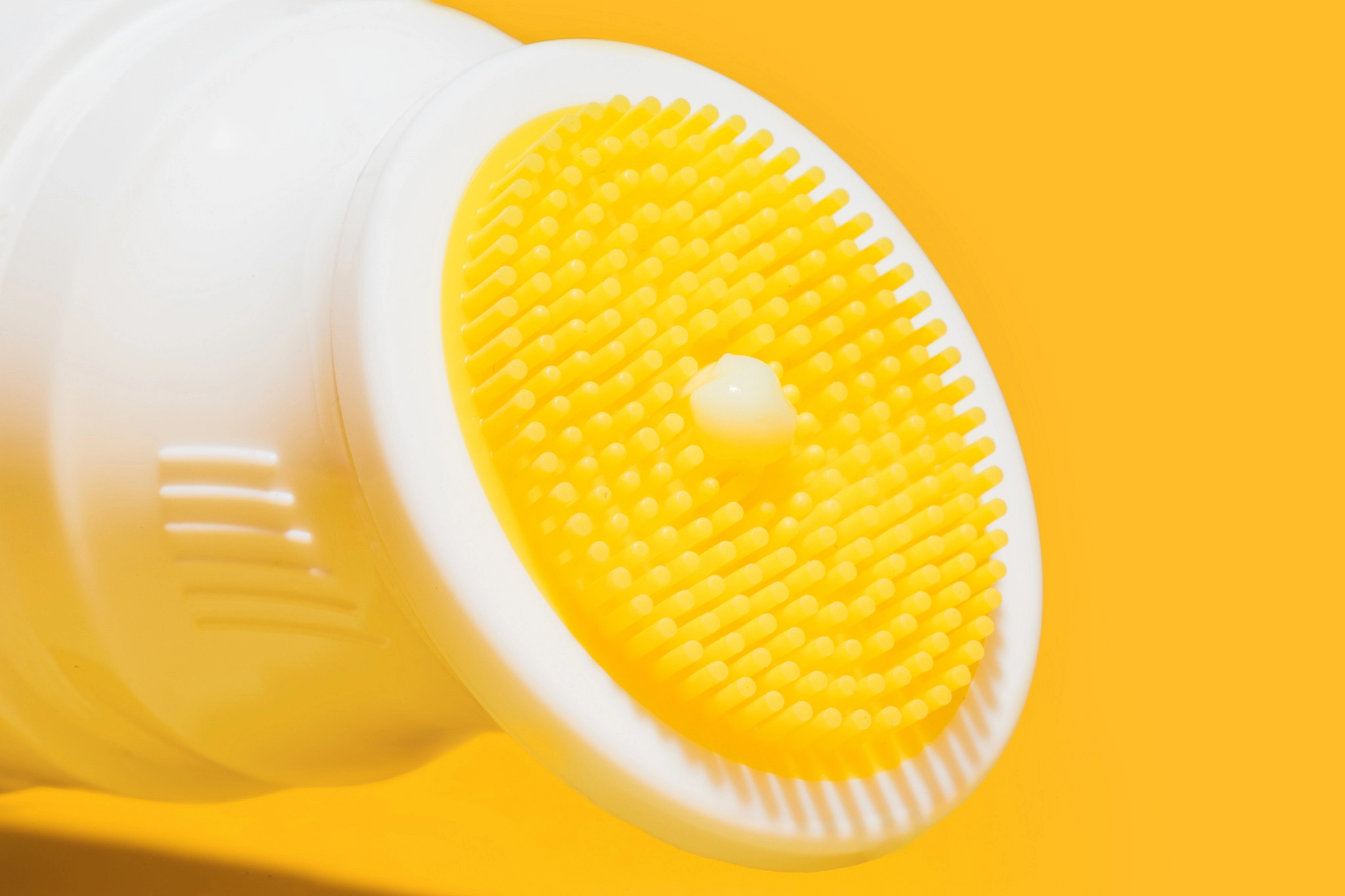 Deep Moisture for Dry, Rough Paw Pads