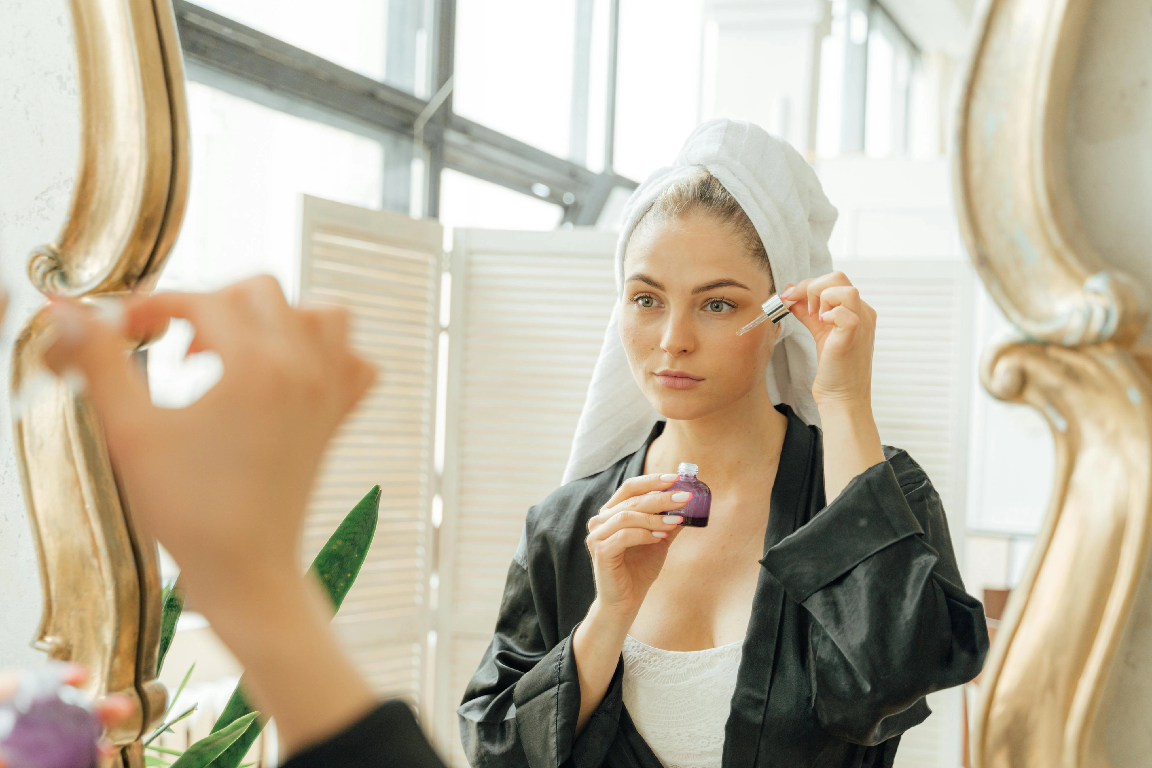 It tackles dryness and dullness from the inside out