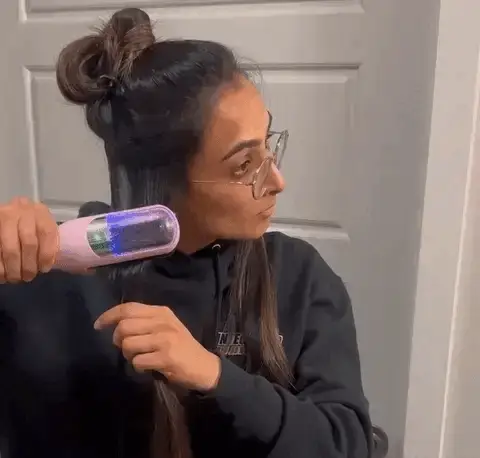 Scapi de vârfurile despicate fără să-ți scurtezi părul