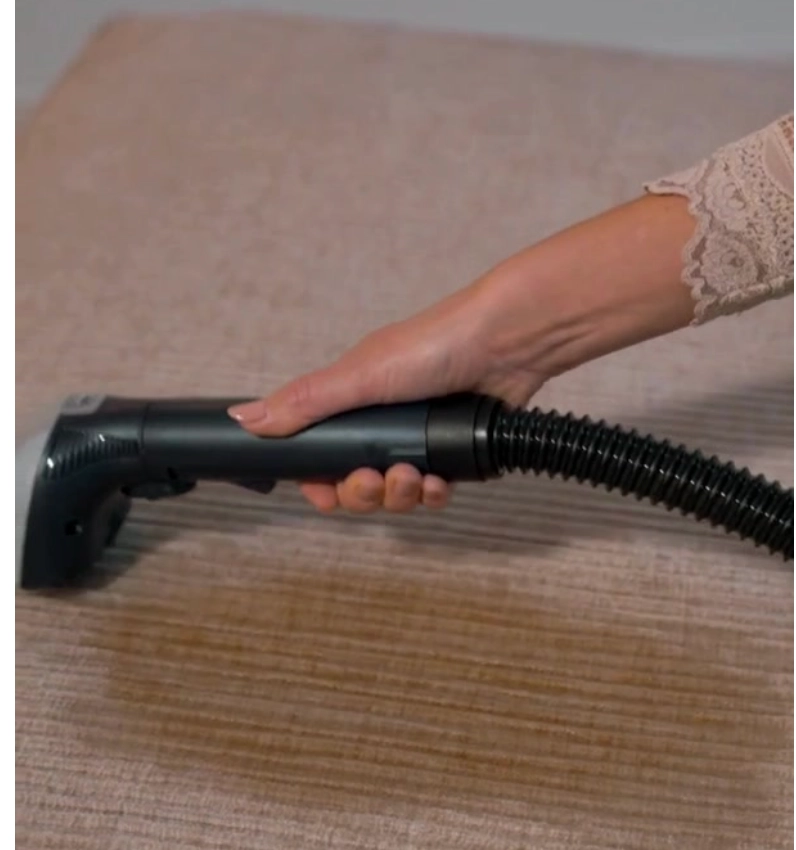 Spraying the stain